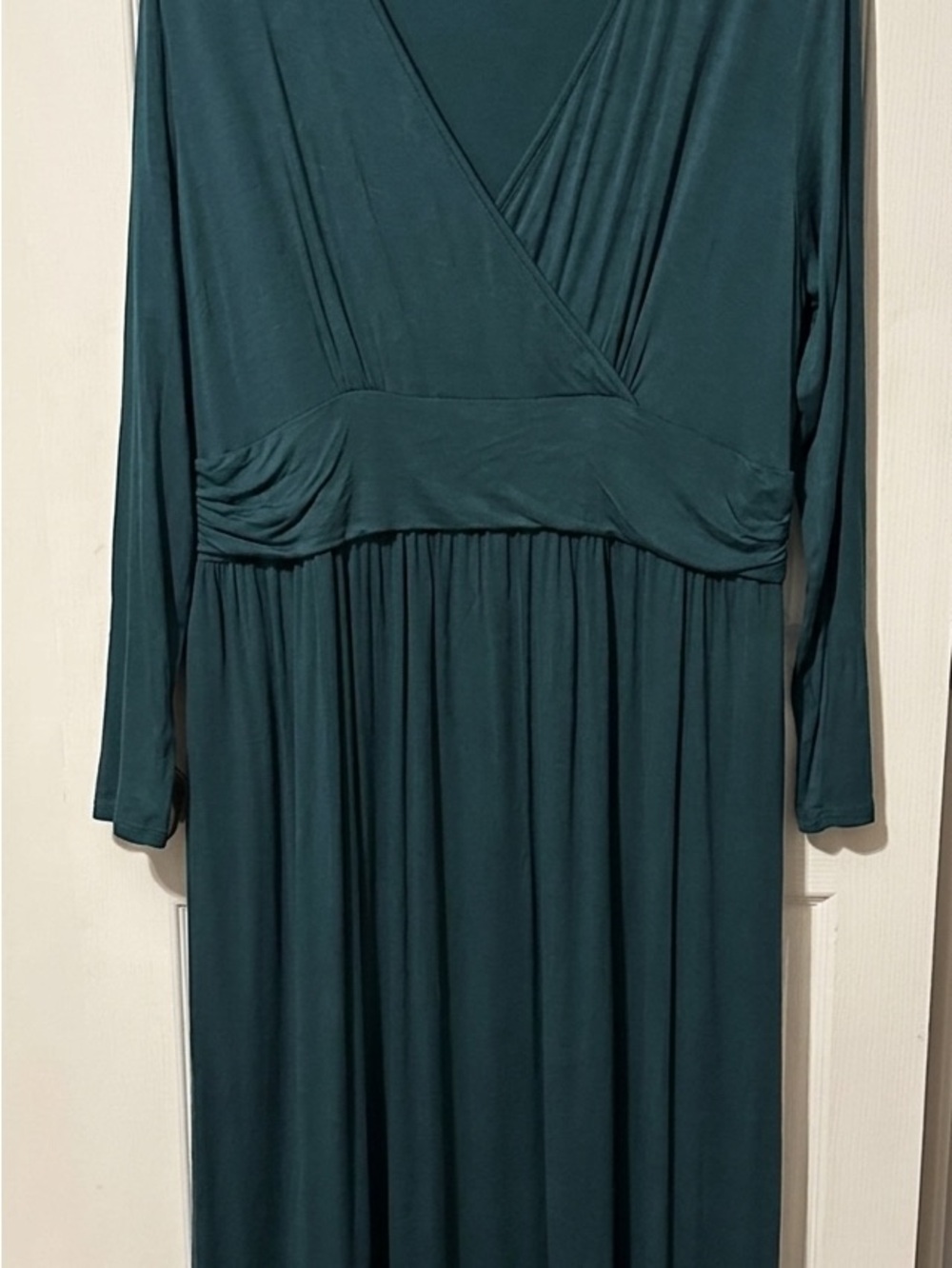Long Sleeve V-Neck Maxi Dress
